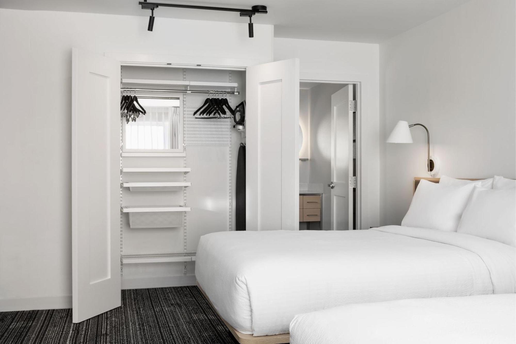 Towneplace Suites By Marriott Iron Mountain Exterior photo